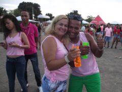 Oktober 10 Anos